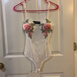 SOLD Lace floral bodysuit